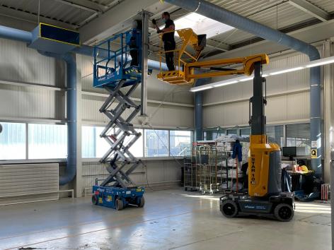 Produktionshalle leer